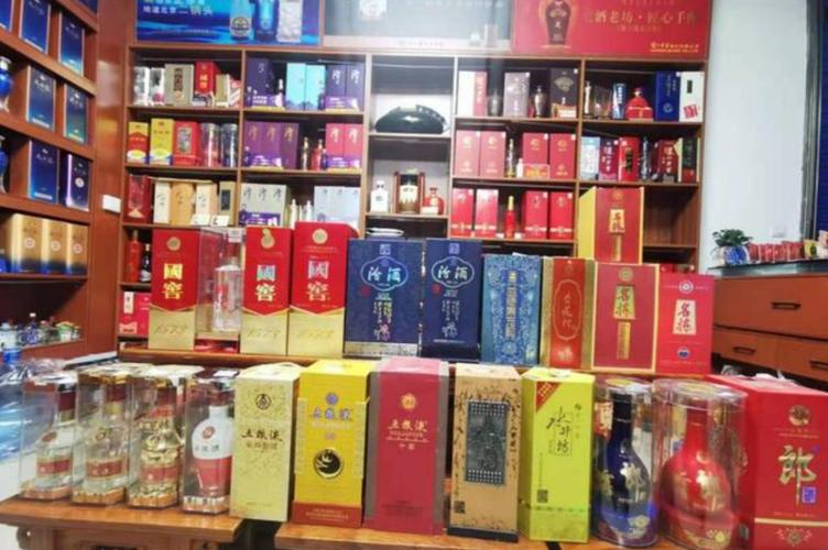 白酒市場(chǎng)延續(xù)“冷靜期”，酒企探尋新增長(zhǎng)點(diǎn)，低度酒賽道成布局焦點(diǎn)